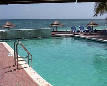 AP09POOL006