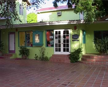 AP09SHOPS001
