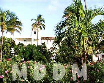 JB02ENTRANCE004